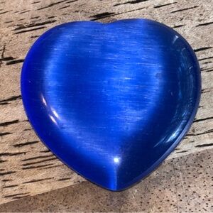 Blue Cat's eye Quartz heart hand Carved Healing Crystal